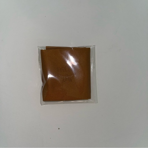 MCM 55mm Brown Modified Rectangle Sunglasses - Authentic -New W/Case & Cloth - Picture 5 of 16